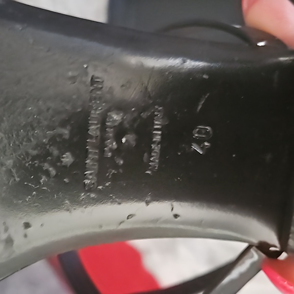 YSL Sandals - Picture 5 of 7